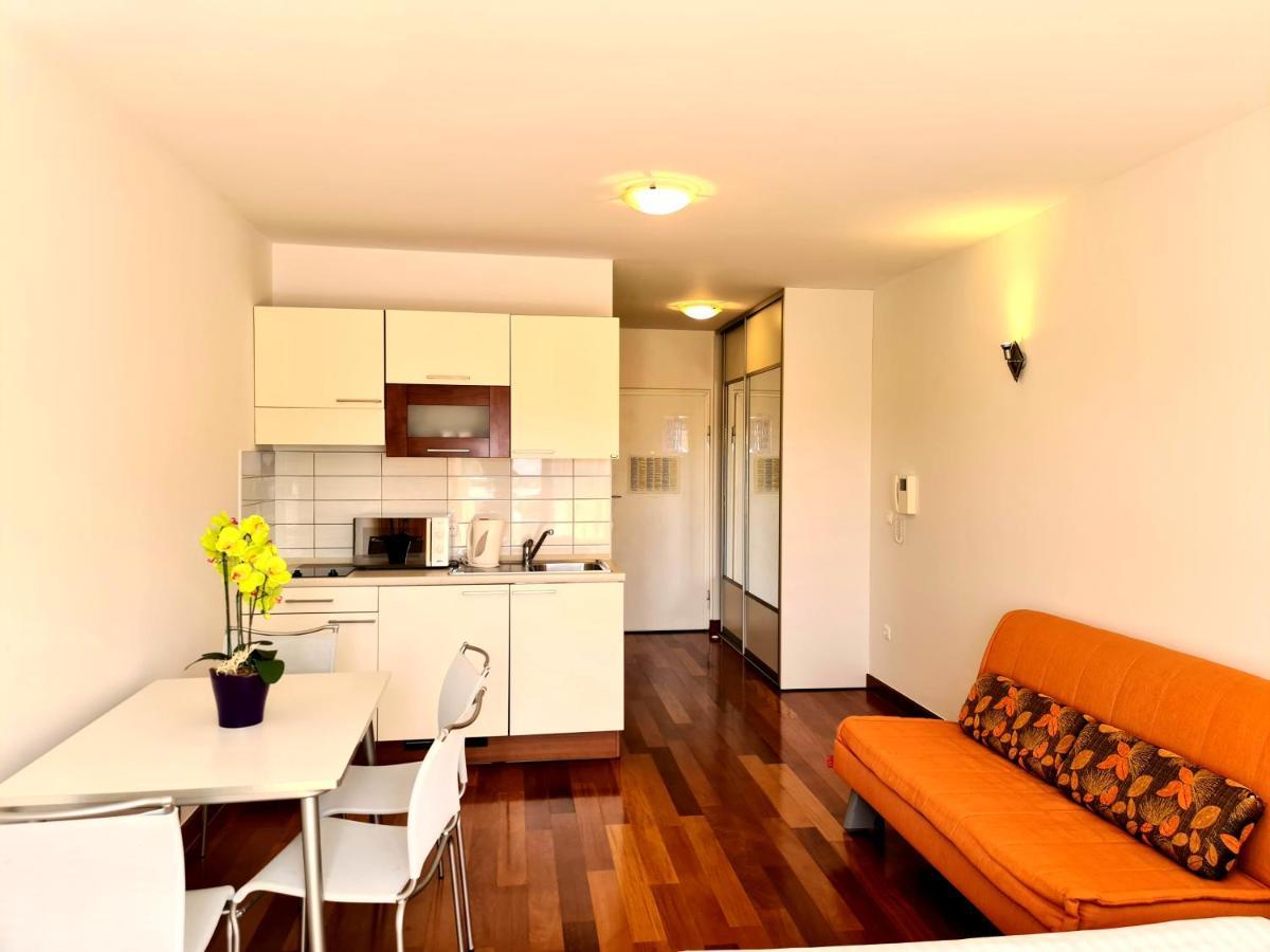 Apartments Veronika Makarska Dış mekan fotoğraf